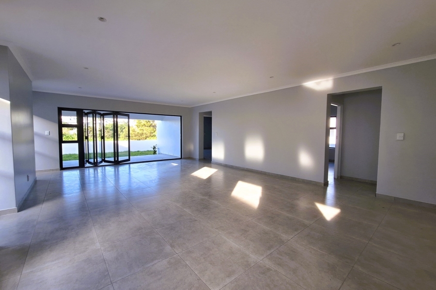 3 Bedroom Property for Sale in Shelley Point Western Cape